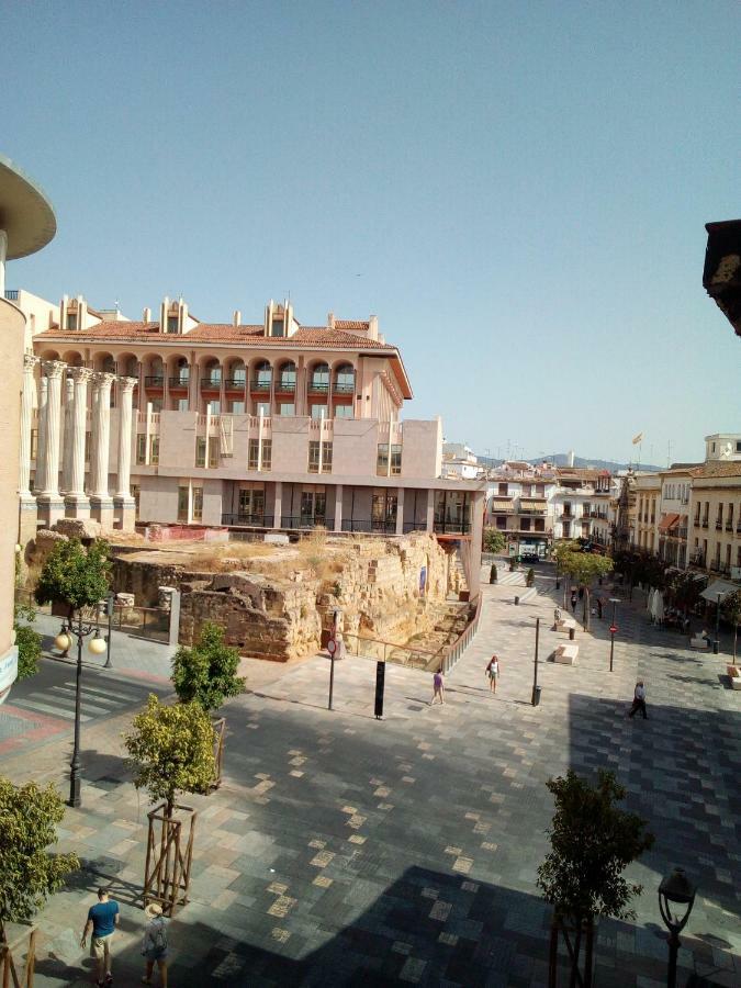 Vivienda Turistica Templo Romano Córdoba Exteriör bild